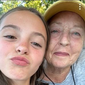 Meet your Posher, Peggy